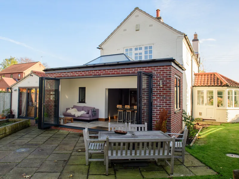 Bifold Kensington