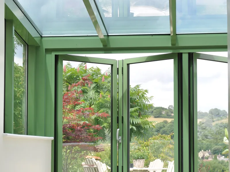 Bifold Kensington
